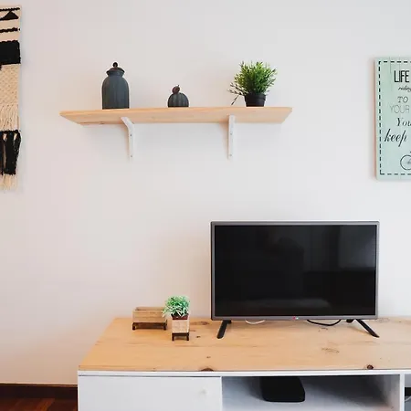 Lorien Apartament *
